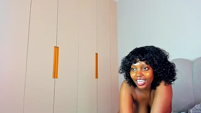 عرض كام The-Bodyyy