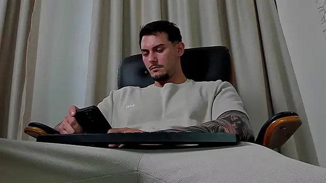 Chat XXX Live ClintMasters