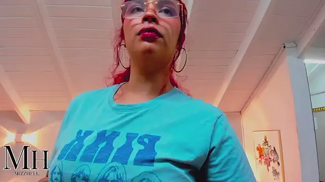 MizzHell's Live XXX Chat