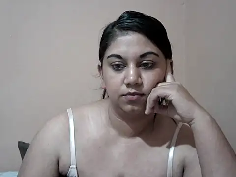 bellachow10 Live XXX Chat