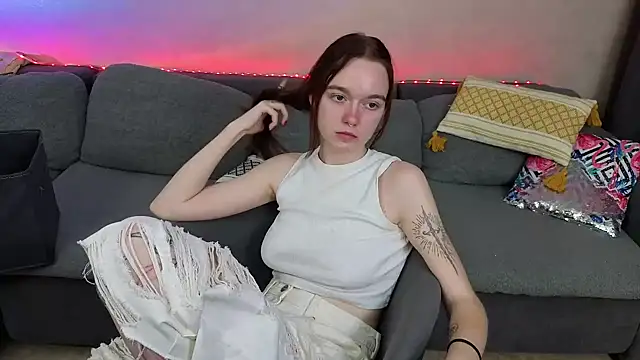 Chat +18 de SunyLily ao vivo