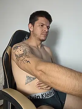 felipe_fitness Adlı Modelin Canlı XXX Sohbeti