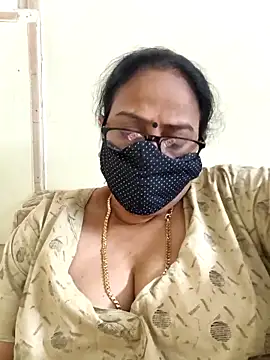 jyosthna Adlı Modelin Canlı XXX Sohbeti