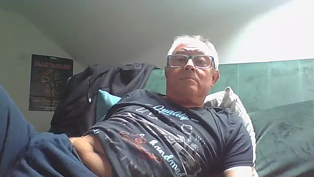 naughtygrandad1 Adlı Modelin Canlı XXX Sohbeti