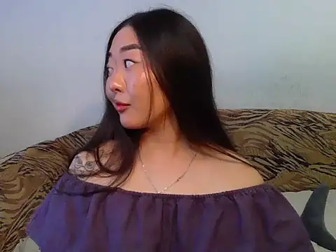 Aleksa_Blackdream Show in webcam
