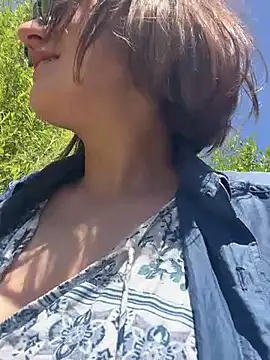 Chatroom XXX en direct de Kamorana