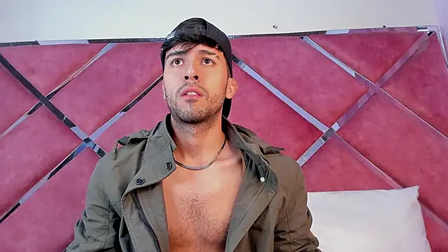 RodrigoColby2 Live XXX-Chat