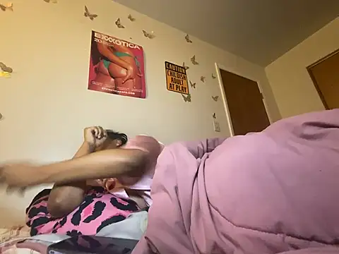 LeBimbo Adlı Modelin Canlı XXX Sohbeti