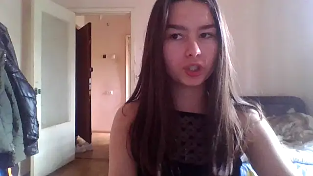 Bellochka201 Adlı Modelin Canlı XXX Sohbeti