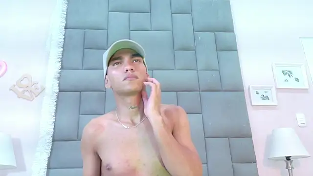 Chat XXX ao vivo de Maax_Hot
