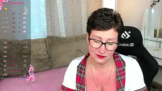 Czat XXX na żywo – JennyMons