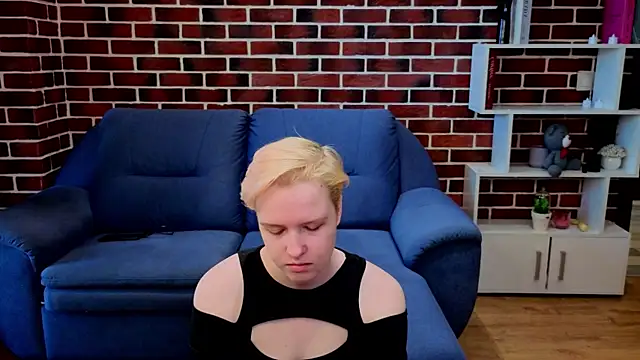 Chat +18 de LeidaZinck ao vivo
