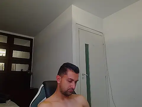 BryceReign Adlı Modelin Canlı XXX Sohbeti