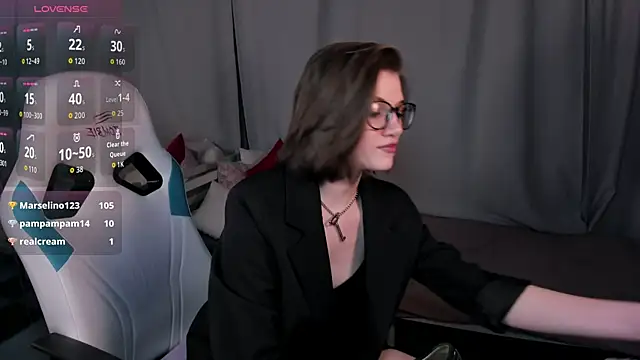 Chat XXX ao vivo de CathyAdams