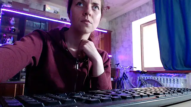 pa1e_pr1ncess Chat XXX in diretta