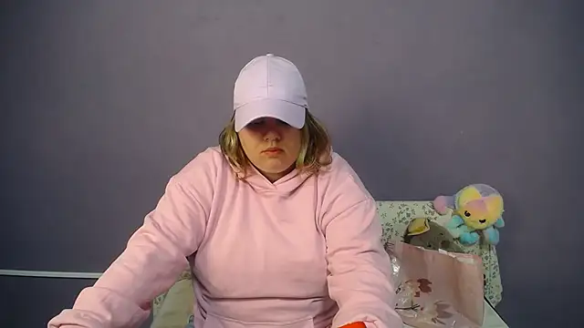 so_shy's Live XXX Chat