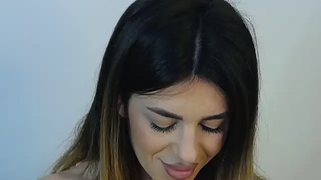 Show de IvyLustt na webcam