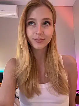 Chatroom XXX en direct de LunaRase