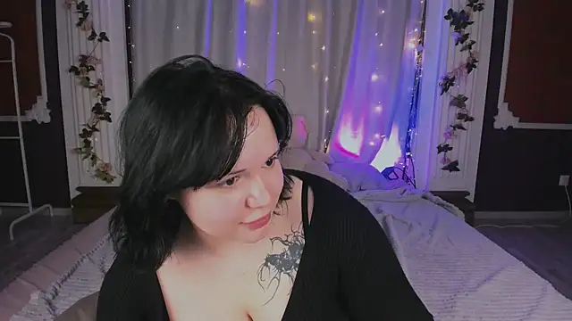 KittyNuarr's Live XXX Chat