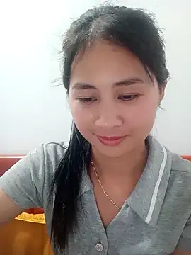 Chatroom XXX en direct de LittleSun_