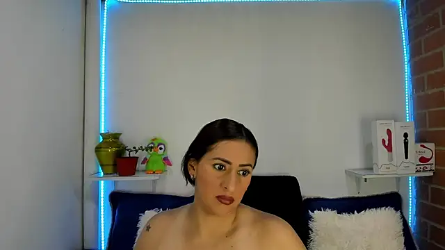 Chat XXX ao vivo de rukminilatin