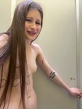 KnockKnock- Live XXX-chat