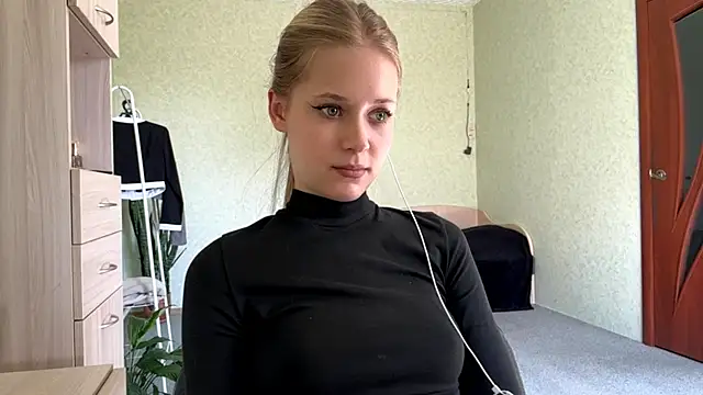 ZaidaSchwarten Live XXX Chat