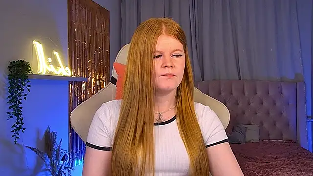 Онлайн чат XXX JessicaEmber