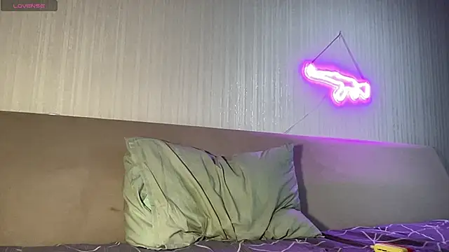 Travis_Gracile's Webcam Show