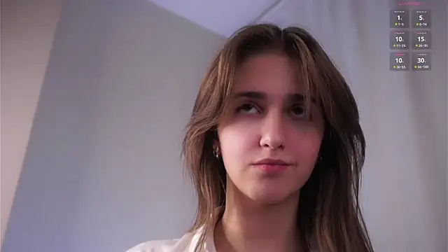 ClarineCasebolt's Live XXX Chat
