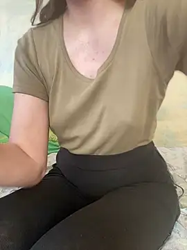KittieCreme Chat XXX live