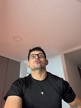 عرض كام TroyeSavage