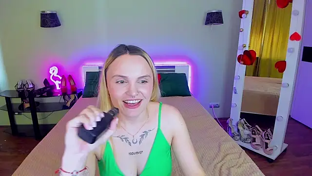 MagicEyess Pertunjukan Webcam