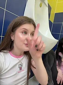 KnockKnock-'s Webcam Show
