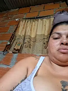 Juli_Powl Live XXX-Chat