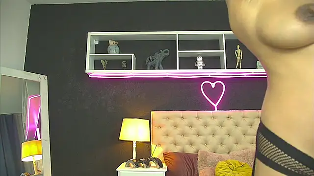 Chatroom XXX en direct de TaniaKaverina