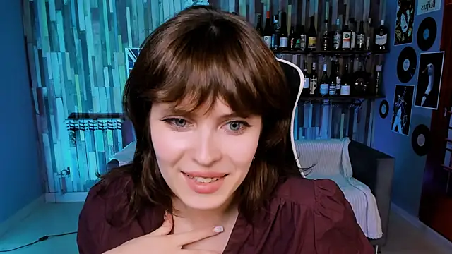 Онлайн чат XXX LolaDominara