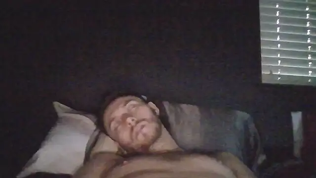 Tallhungcloudyyy's Live XXX Chat