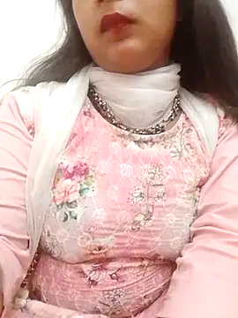 Babe_Doll04 即時 XXX 聊天
