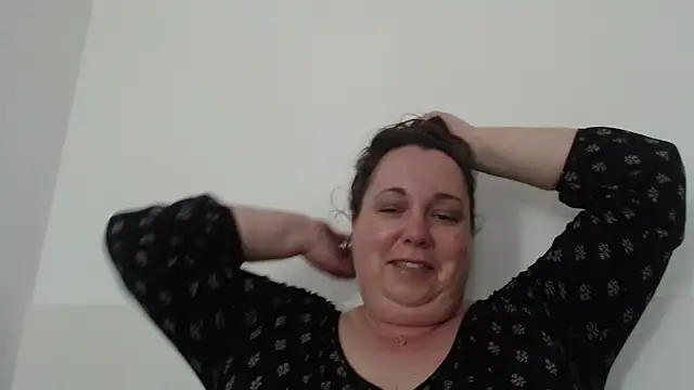 WendyRhoades Adlı Modelin Canlı XXX Sohbeti