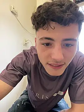 denysio89's Live XXX Chat