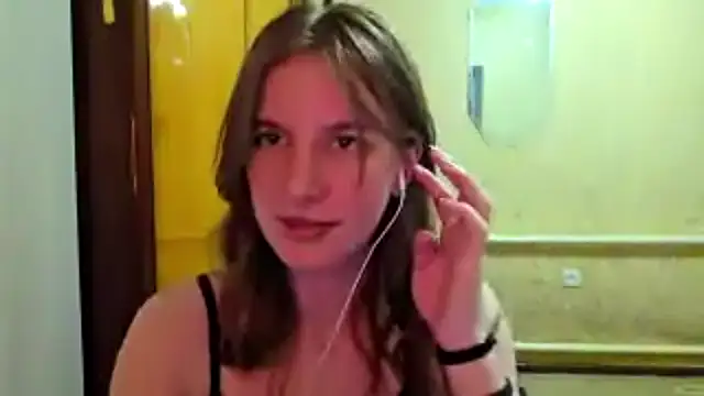 DonnaKuc Chat XXX in diretta