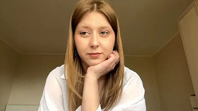 HeyItsAgata – webcam-show