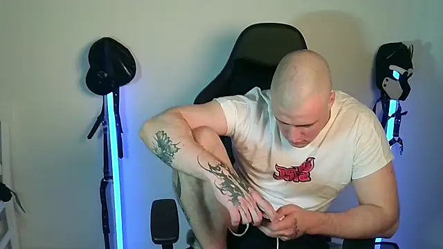 Bigbaald Adlı Modelin Canlı XXX Sohbeti