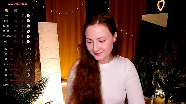 velvet_cherry_ Adlı Modelin Canlı XXX Sohbeti