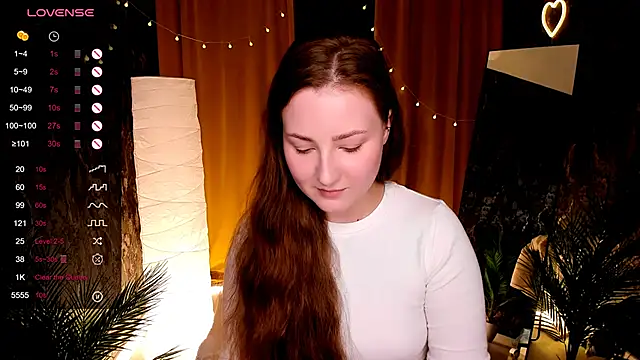 XXX chat uživo modela velvet_cherry_