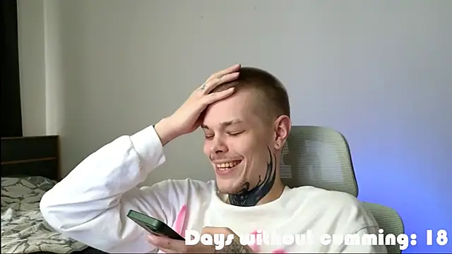 DENIS_HERE Webcam-Show