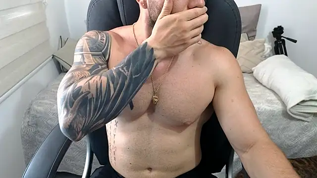 Isaac_Carter: вебкам-шоу