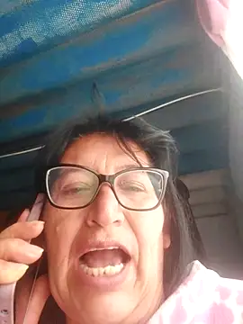 clarita_01 – Kamerová šou