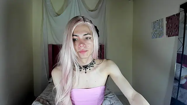 sue_krous élő XXX-chatje